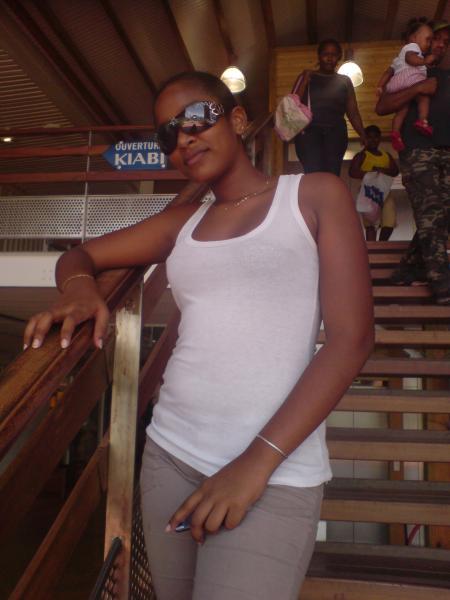 .-��`-.,,.-> .-��`-.,,.-> ♥Shayra♥ <-.,,.-��`-. <-.,,.-��`-__